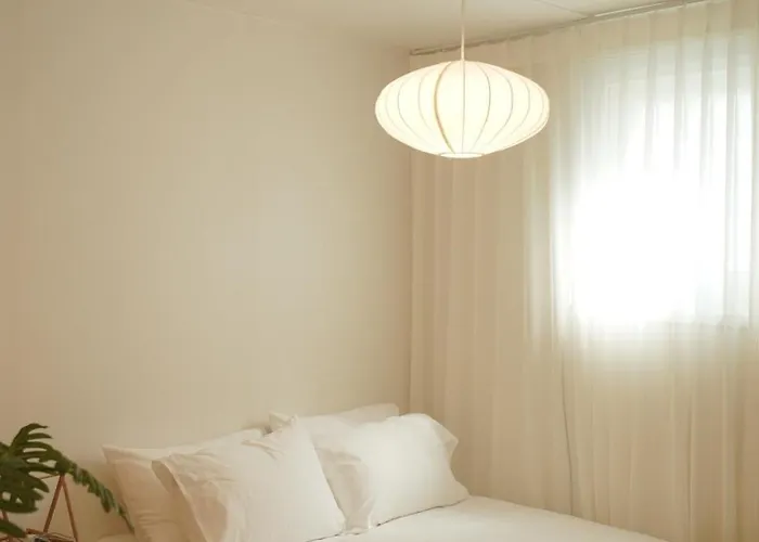 Warm Minimal Wood House Near Hongdae, 3min Subway, Airport Bus 6 Mins ソウル特別市